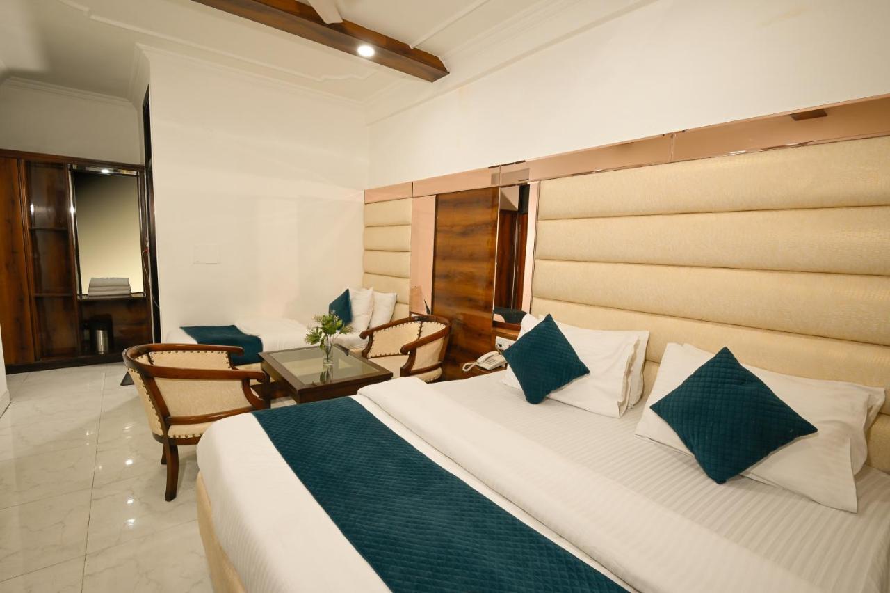 Hotel Baba Deluxe Near New Delhi Railway Station And City Center -By Rcg Hotels ภายนอก รูปภาพ