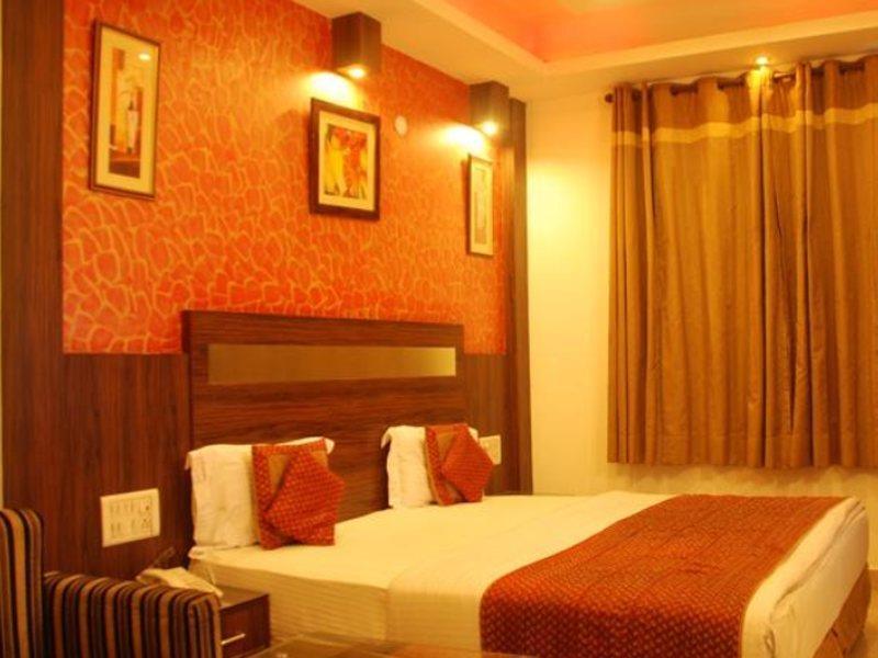 Hotel Baba Deluxe Near New Delhi Railway Station And City Center -By Rcg Hotels ภายนอก รูปภาพ